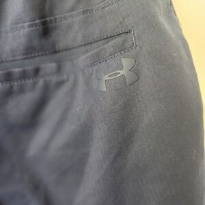 Under Armour Gray Athletic Performance Golf Shorts Size 32 10 Inseam